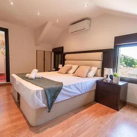 Nicole's Villa *
